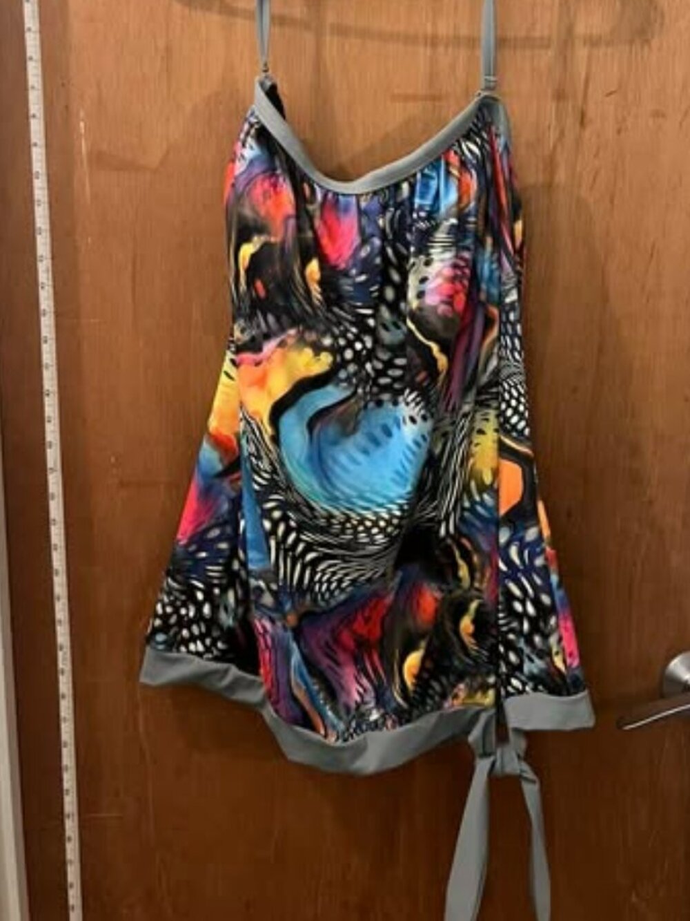 Size 24W - ENLA - Black and Multi-Colored Swim Top